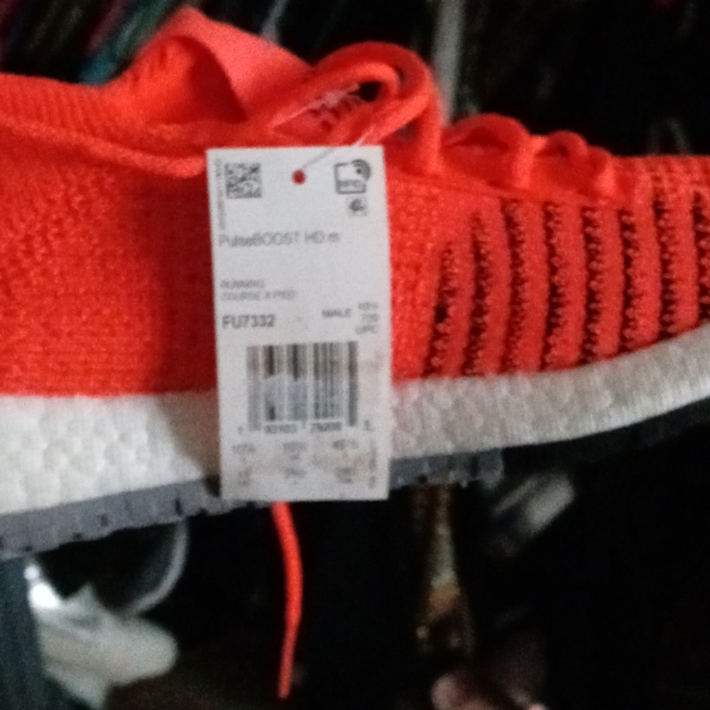 Addidas - Picture 2 of 2